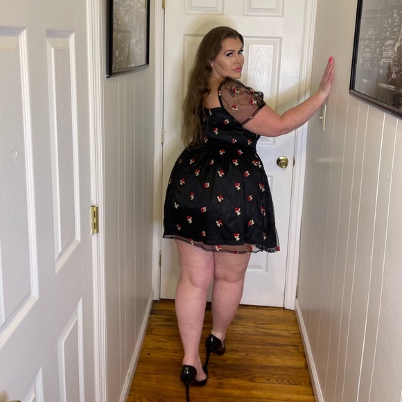 Black Flower Dress XL - Picture 6 of 8